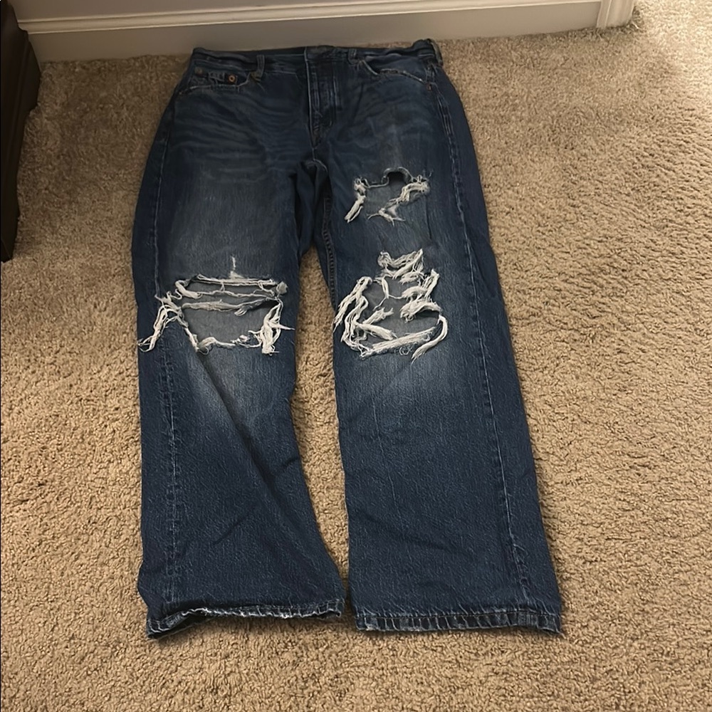 Women’s Distressed Blue Jeans